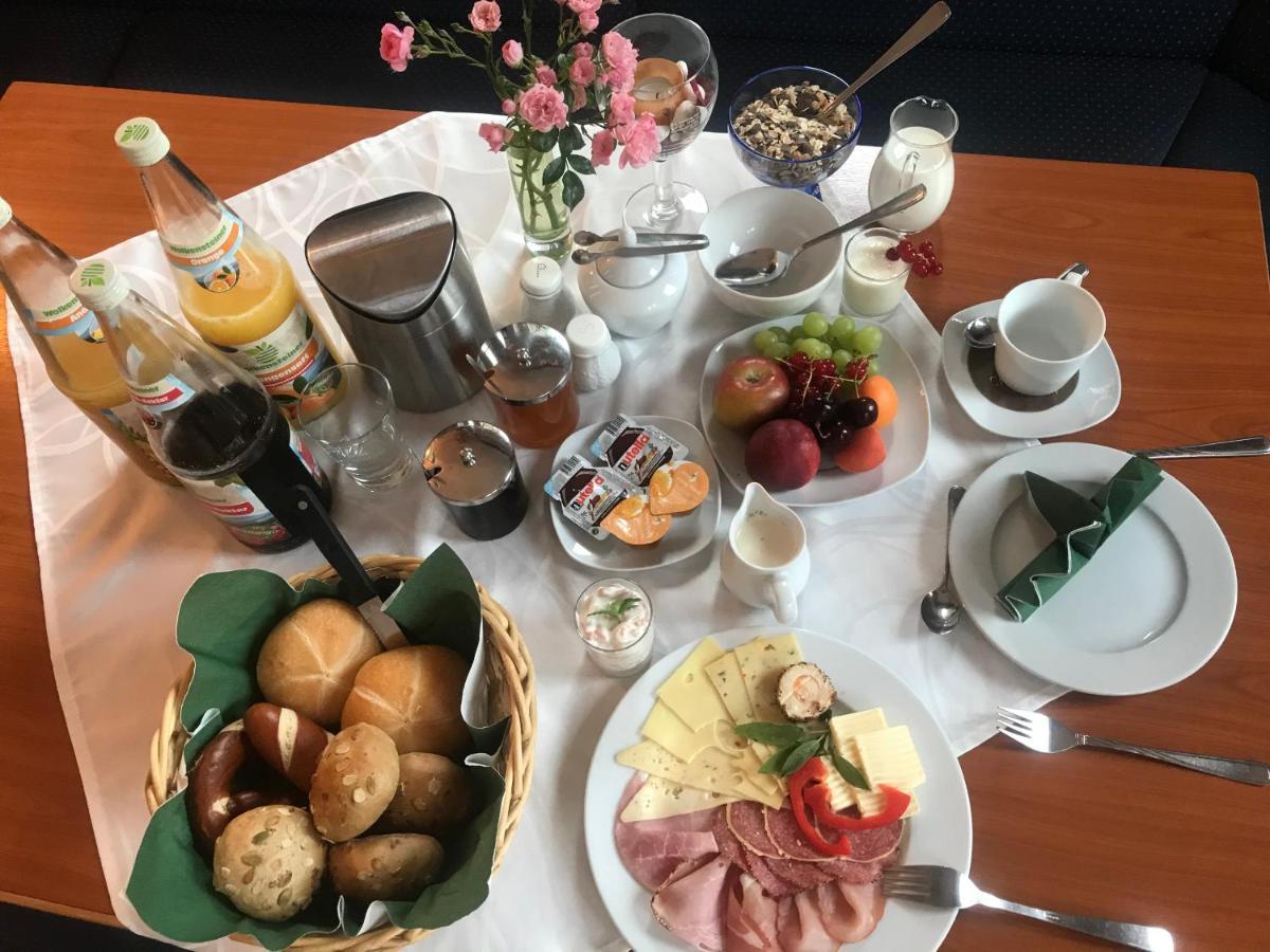 Hotel Am Kunnerstein 奥古斯都堡 外观 照片